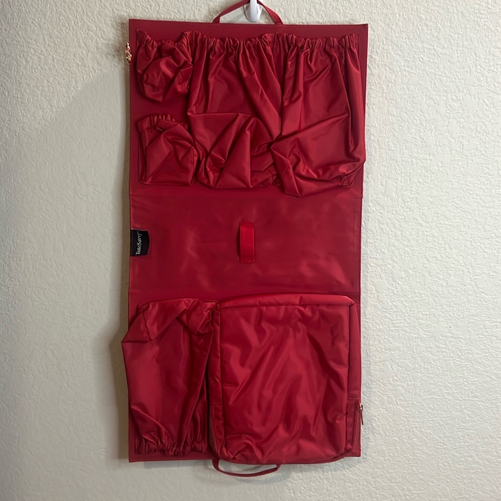 Tote Savy Organizer. Great for travel gym carry on purse bag red lots of storage